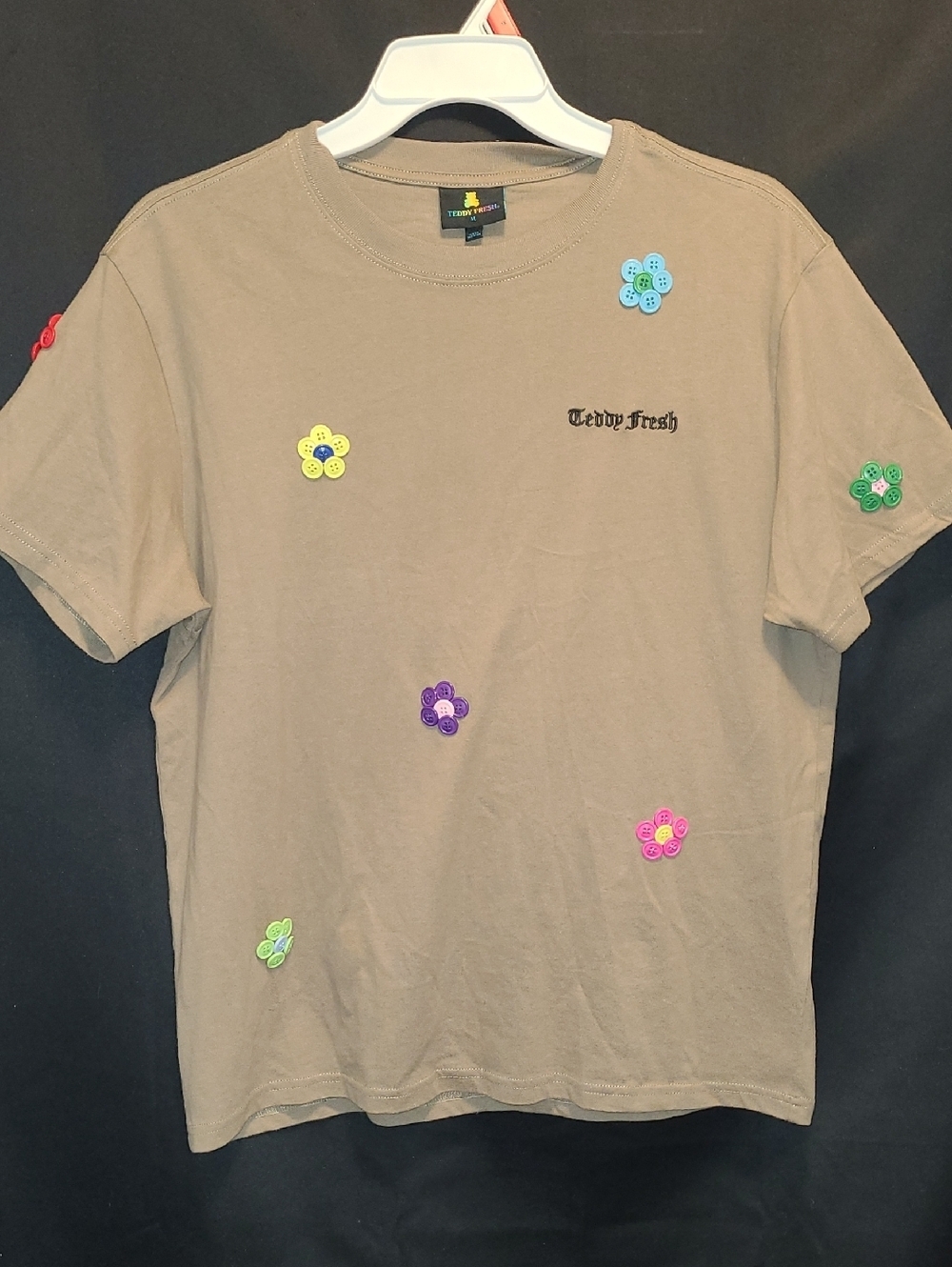 Teddy Fresh Brown Tee with Multicolor Button Flowers SIZE MED